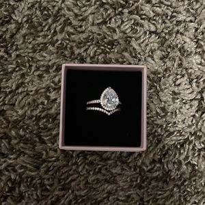 Pandora Ring Set size 9.5